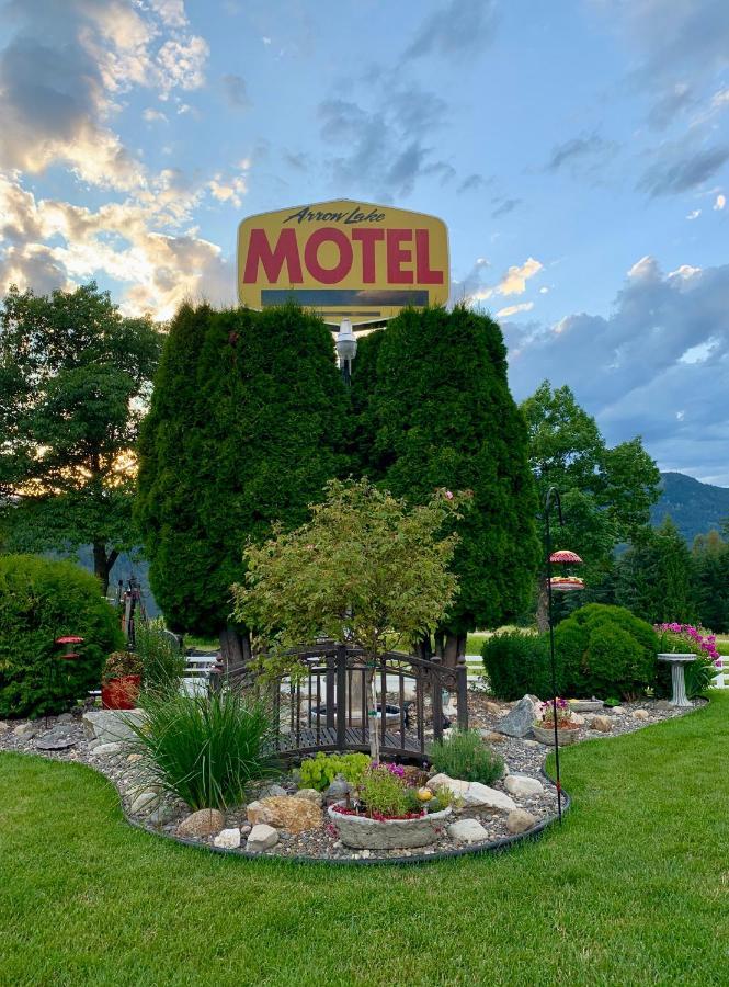 Arrow Lake Motel Fauquier Ngoại thất bức ảnh