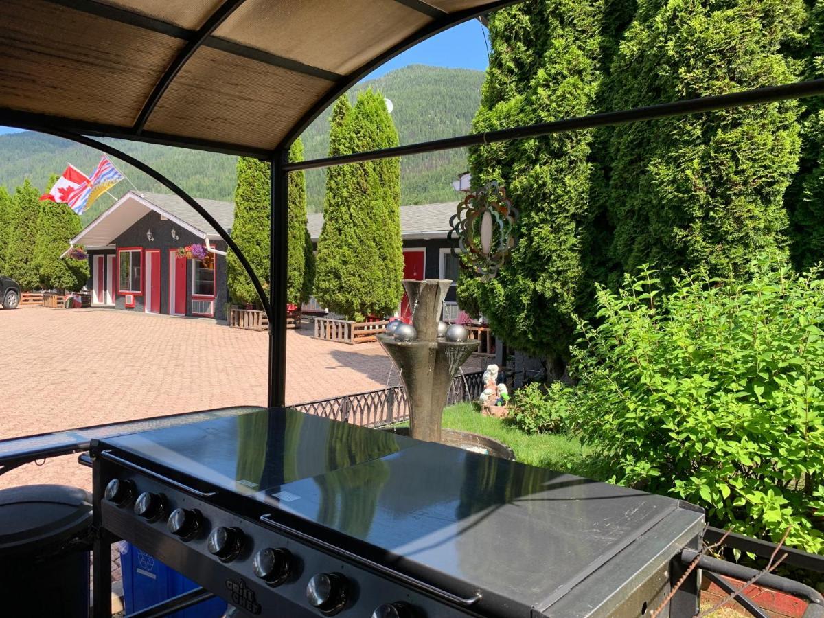 Arrow Lake Motel Fauquier Ngoại thất bức ảnh