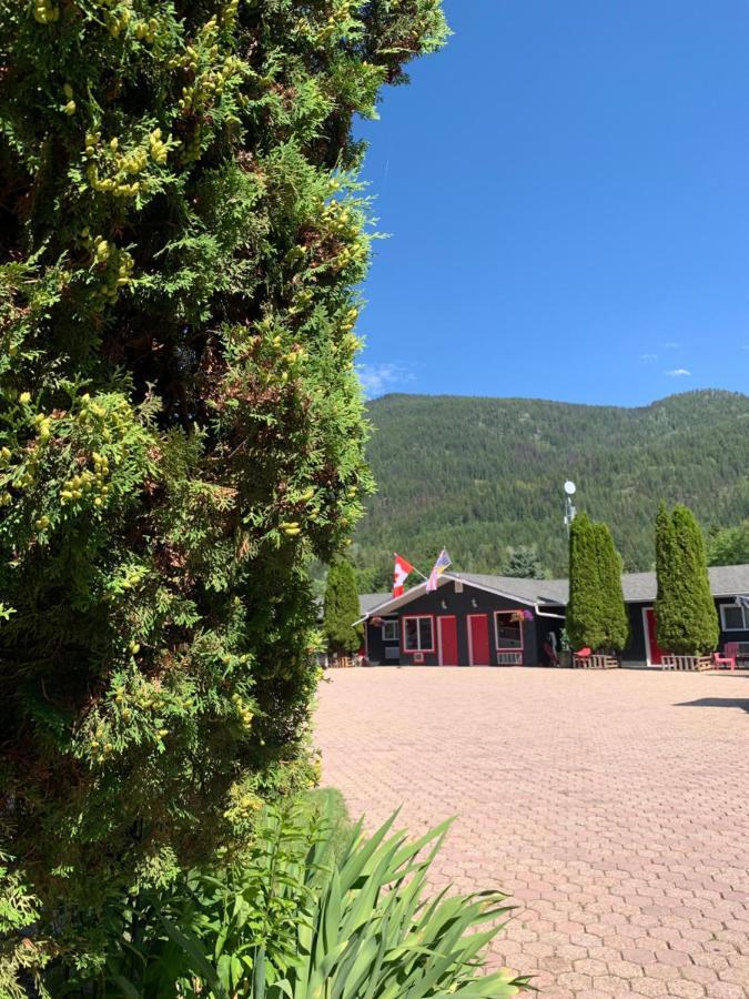 Arrow Lake Motel Fauquier Ngoại thất bức ảnh