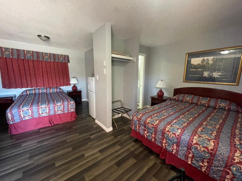 Arrow Lake Motel Fauquier Ngoại thất bức ảnh