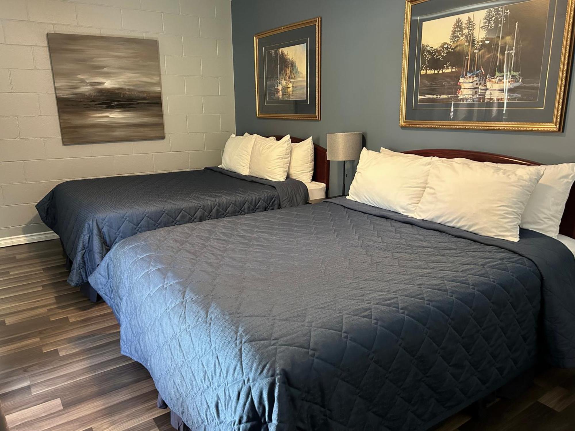 Arrow Lake Motel Fauquier Ngoại thất bức ảnh